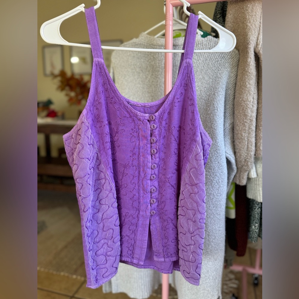 Just Cruising Eyelet Button-Front Camisole